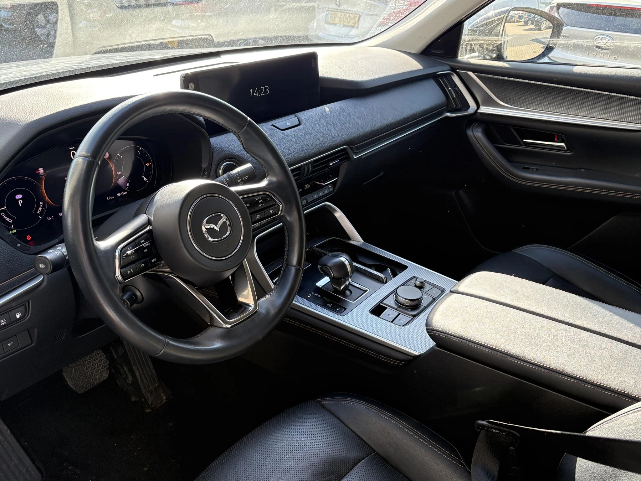 Hoofdafbeelding Mazda CX-60