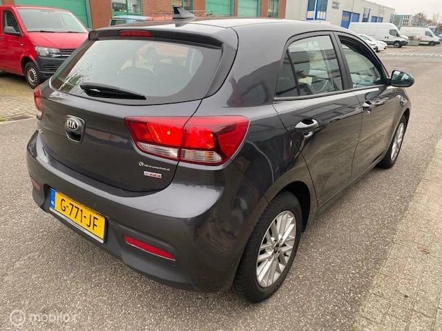 Hoofdafbeelding Kia Rio