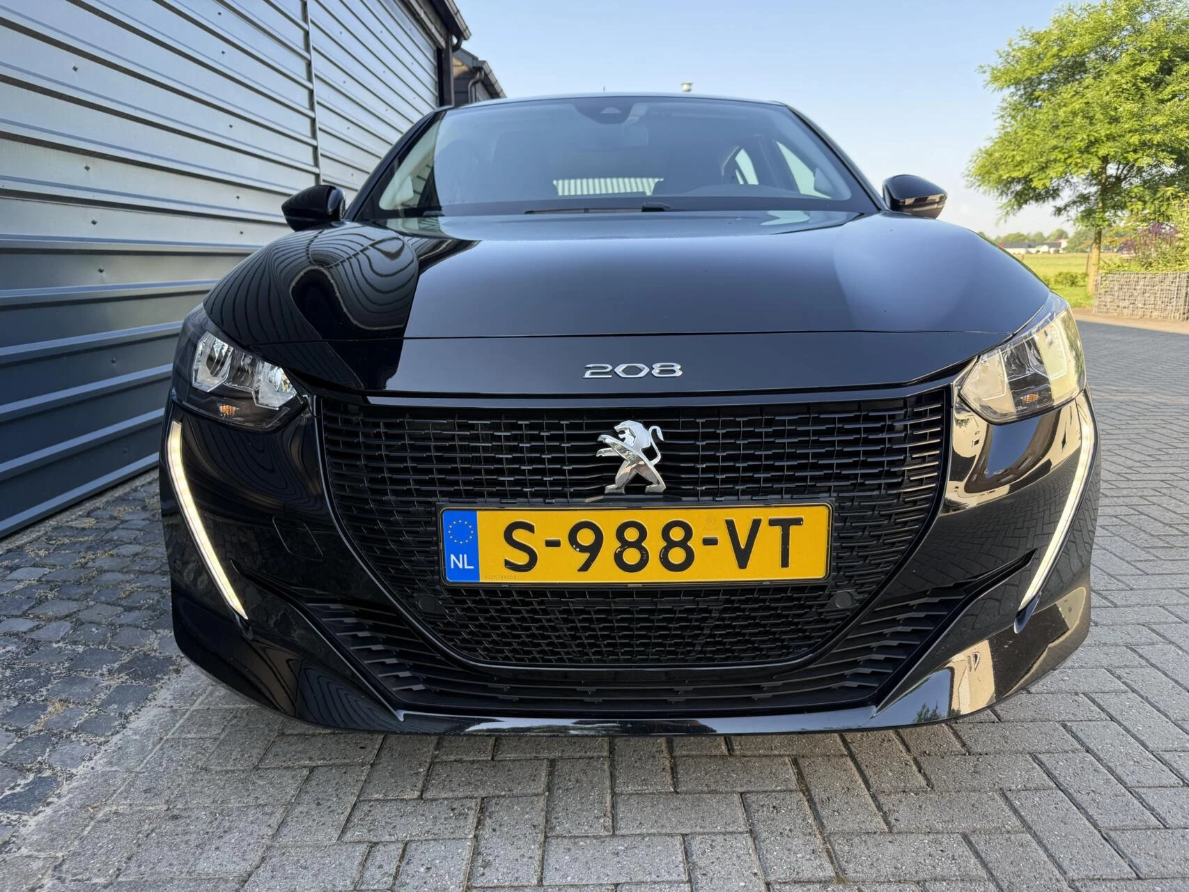 Hoofdafbeelding Peugeot e-208
