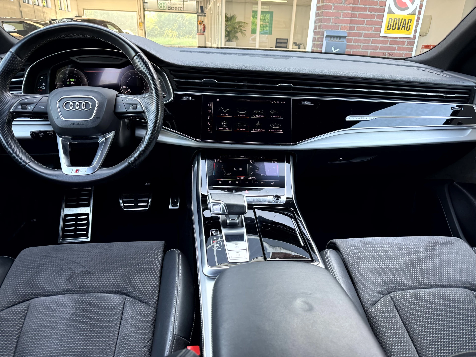 Hoofdafbeelding Audi Q8