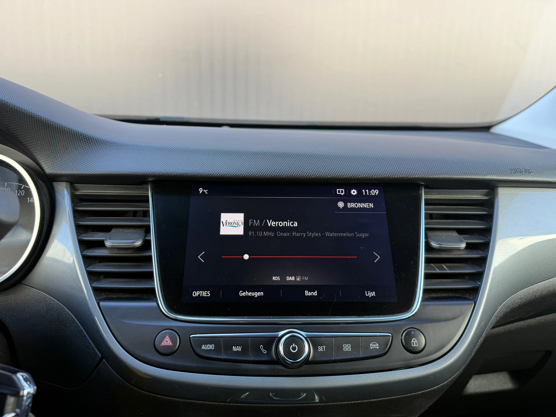 Hoofdafbeelding Opel Crossland