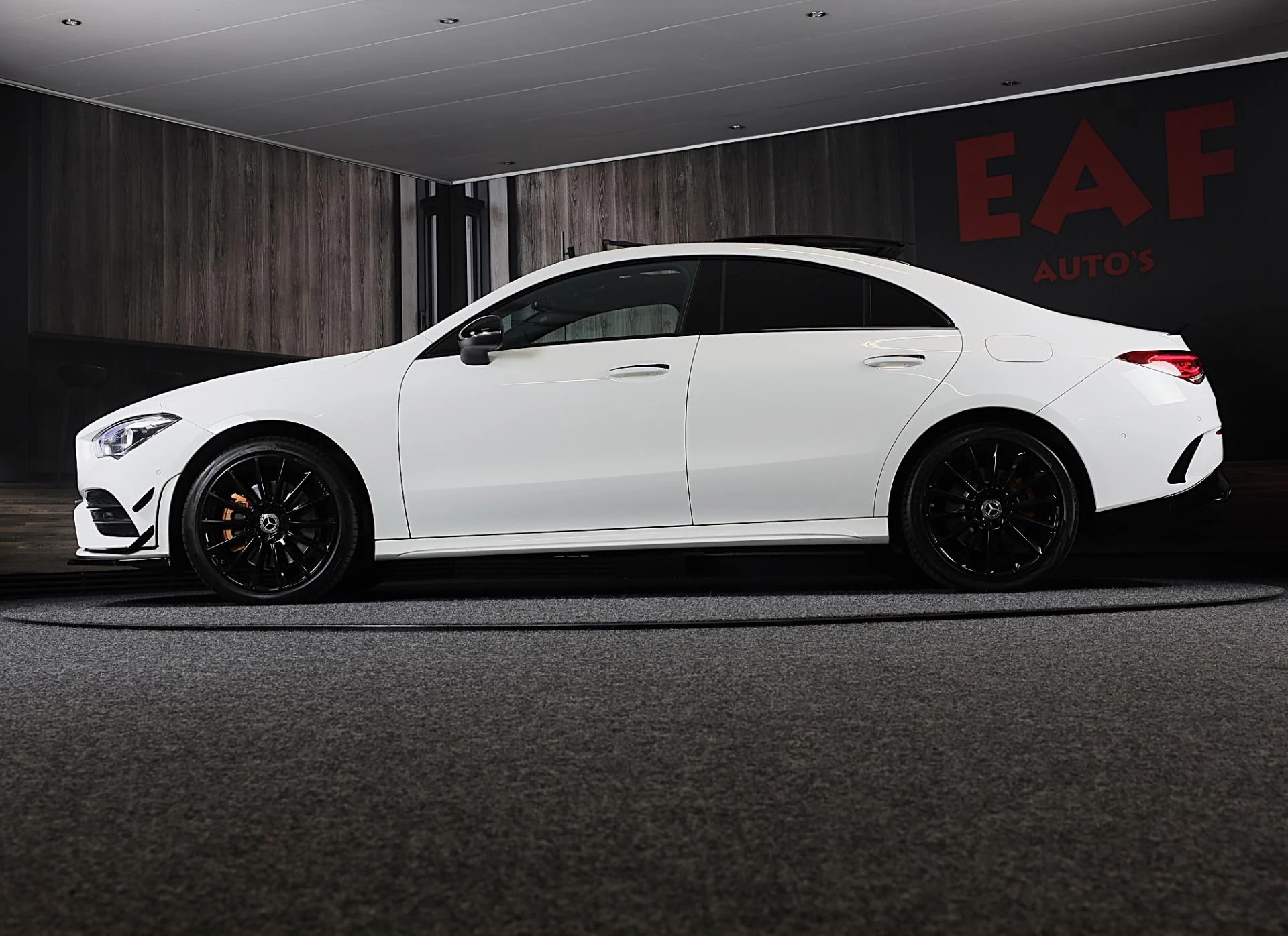 Hoofdafbeelding Mercedes-Benz CLA