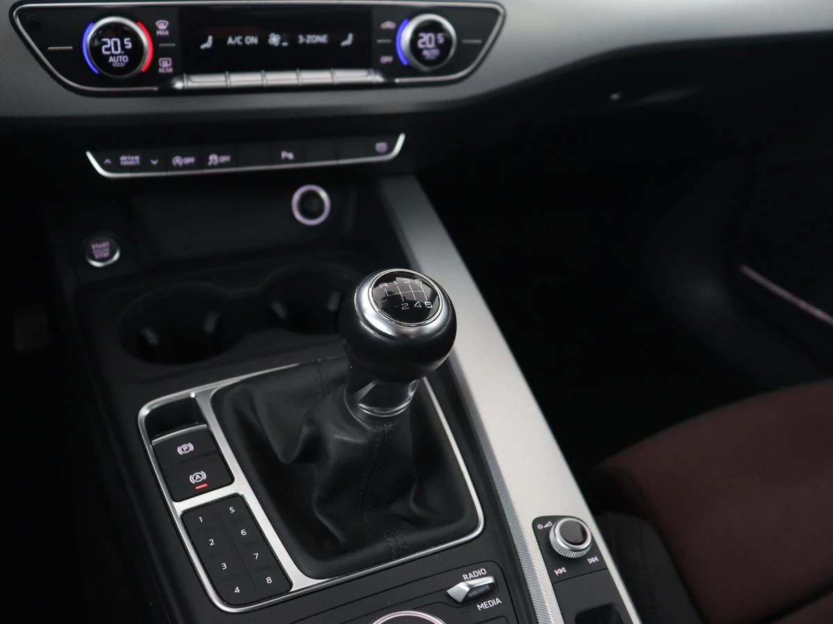 Hoofdafbeelding Audi A4