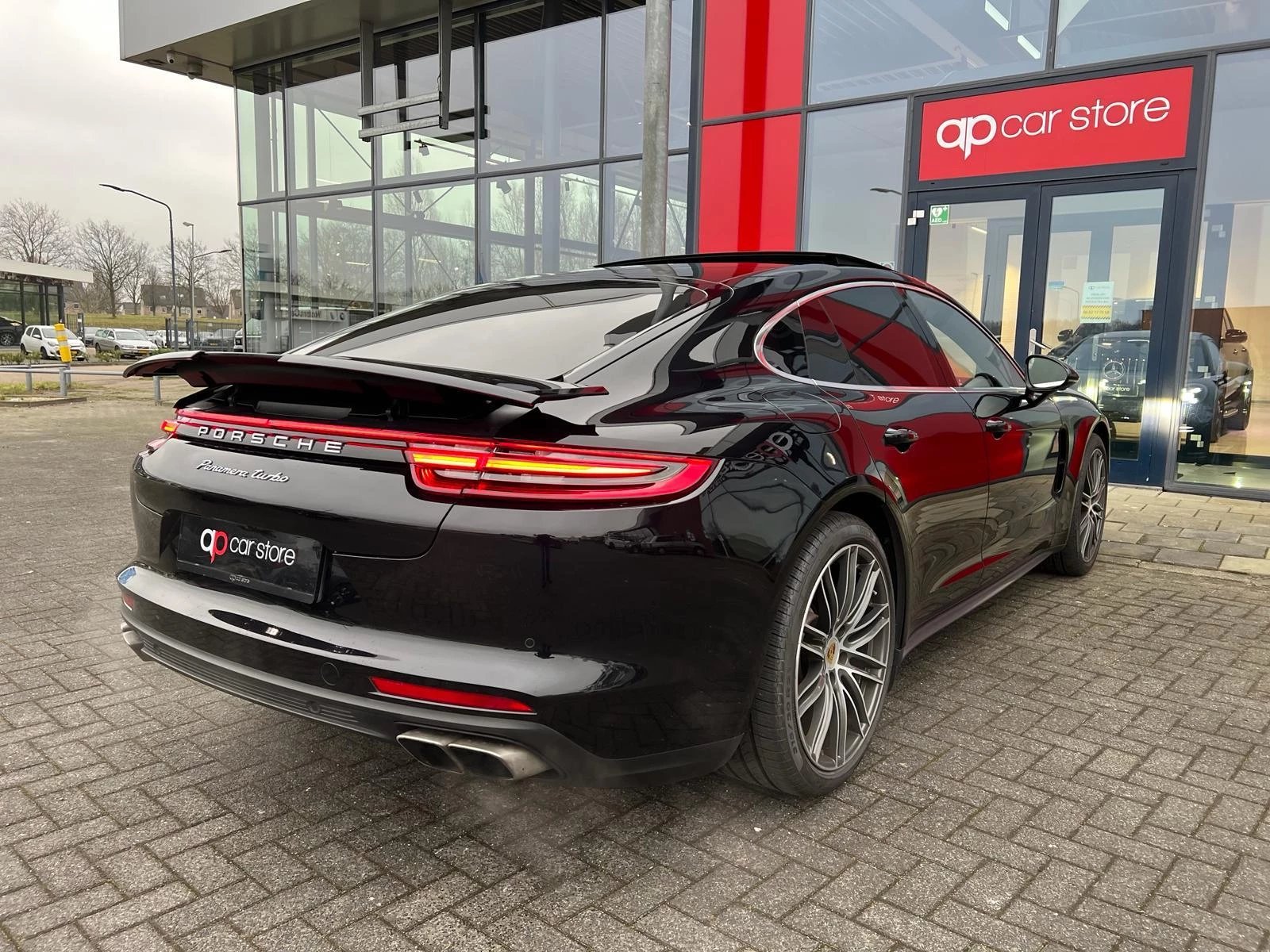 Hoofdafbeelding Porsche Panamera