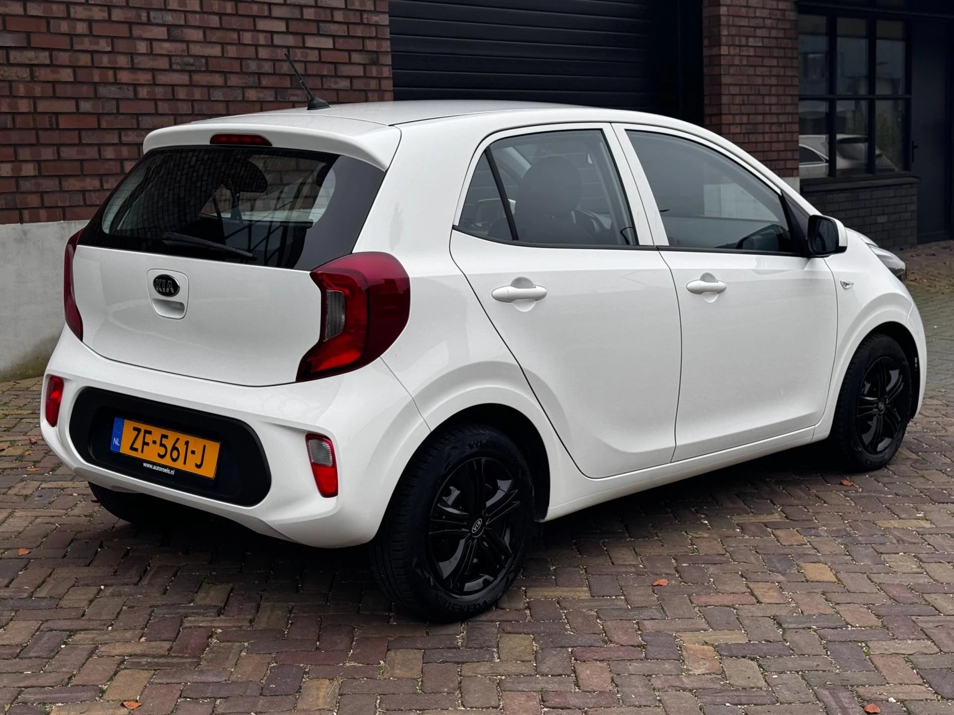 Hoofdafbeelding Kia Picanto