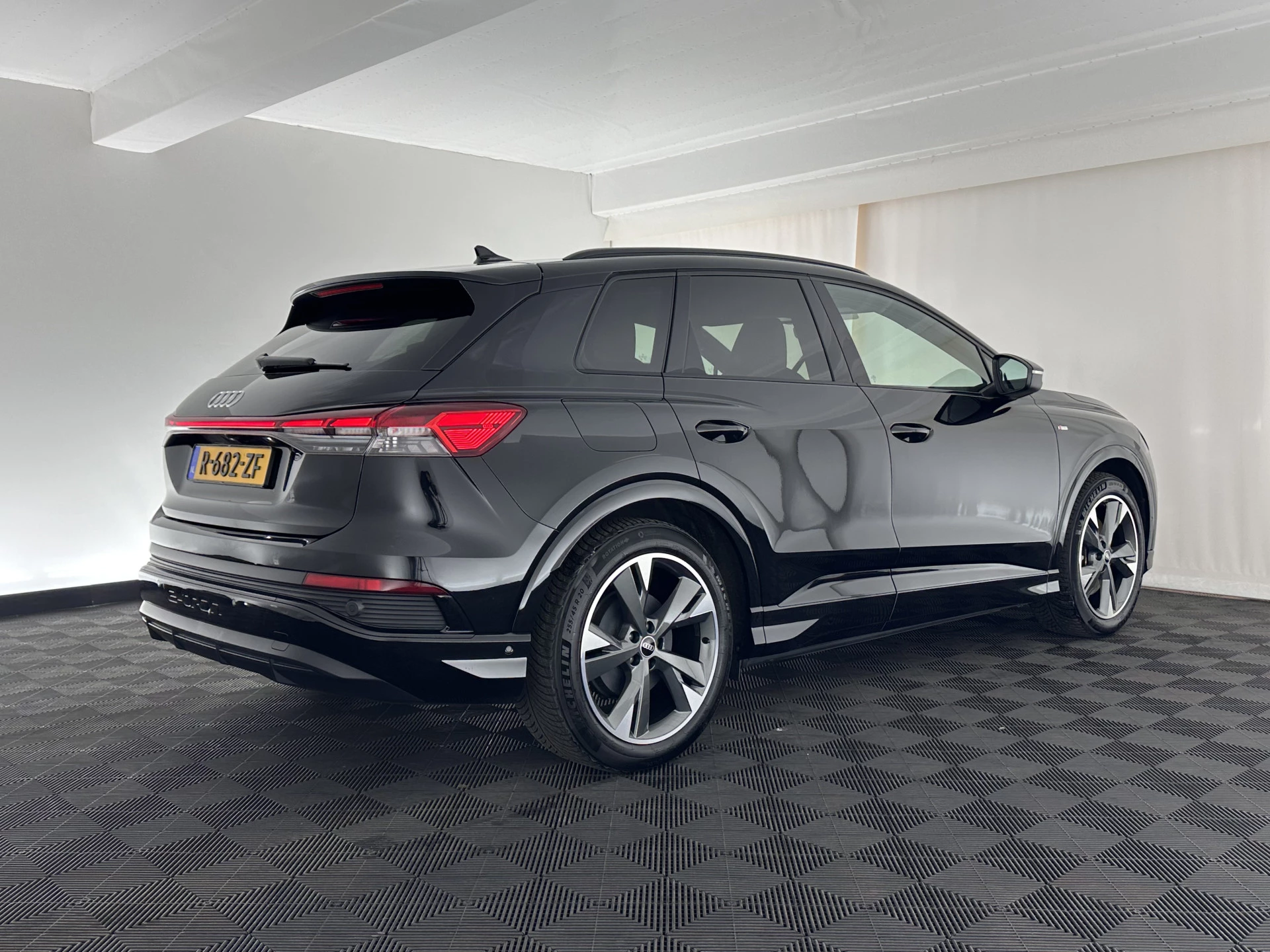 Hoofdafbeelding Audi Q4 e-tron