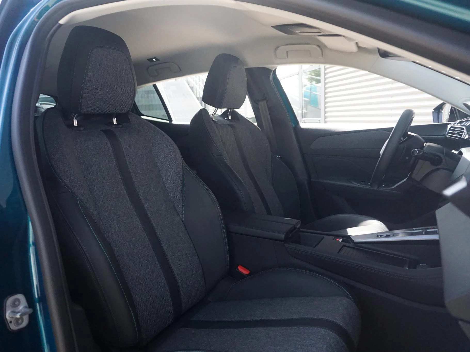 Hoofdafbeelding Peugeot 408