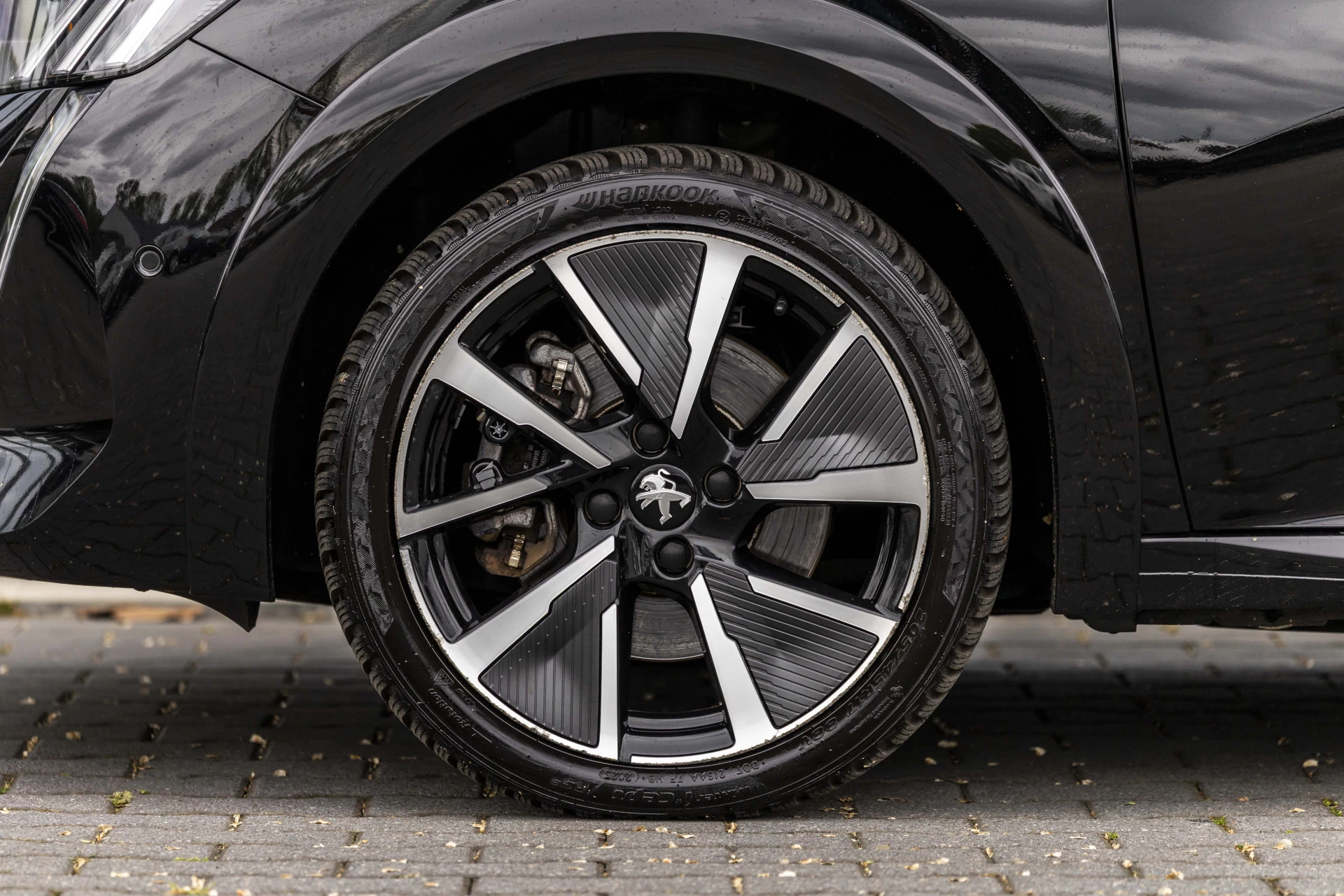 Hoofdafbeelding Peugeot e-208