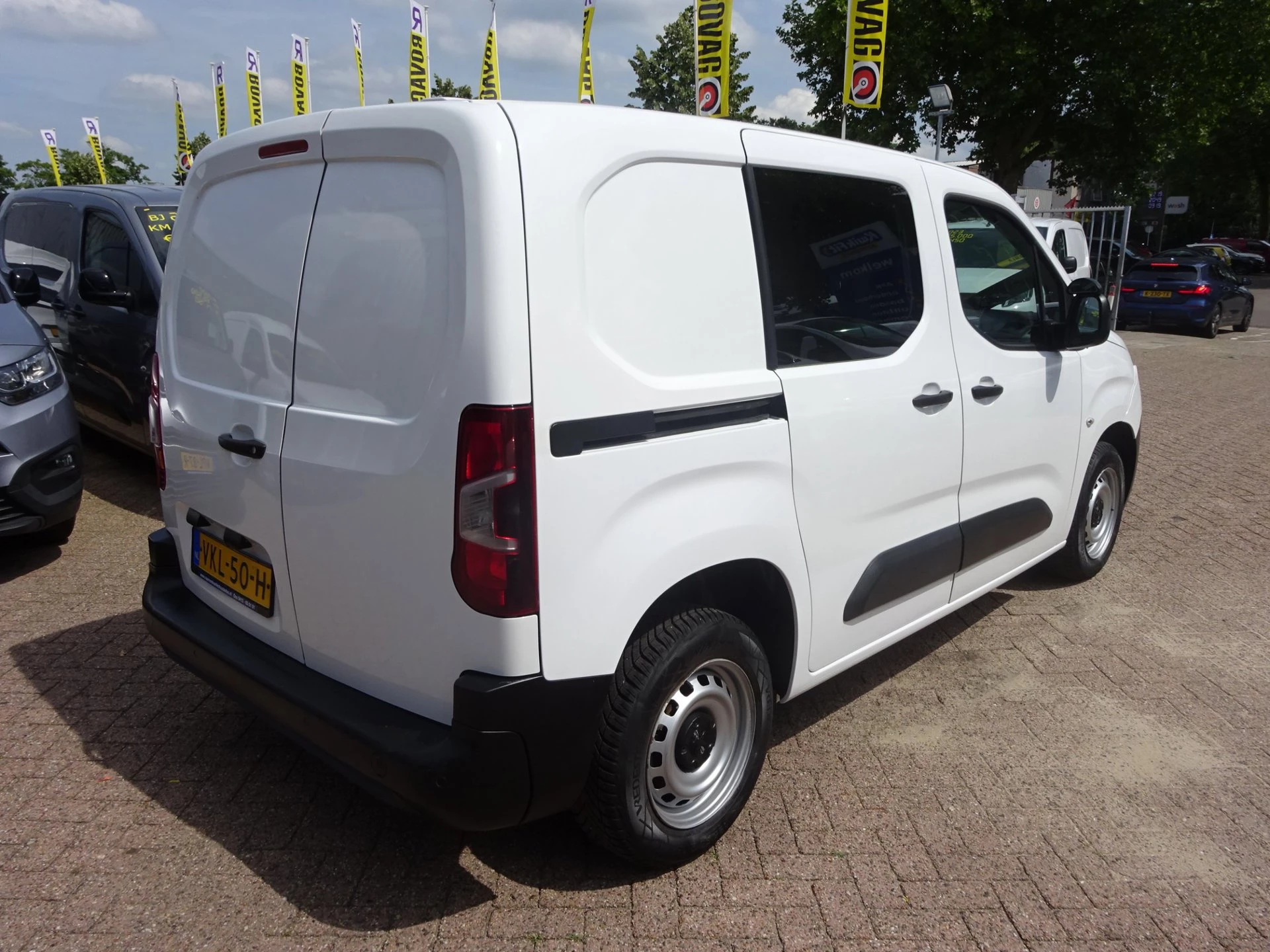 Hoofdafbeelding Peugeot Partner
