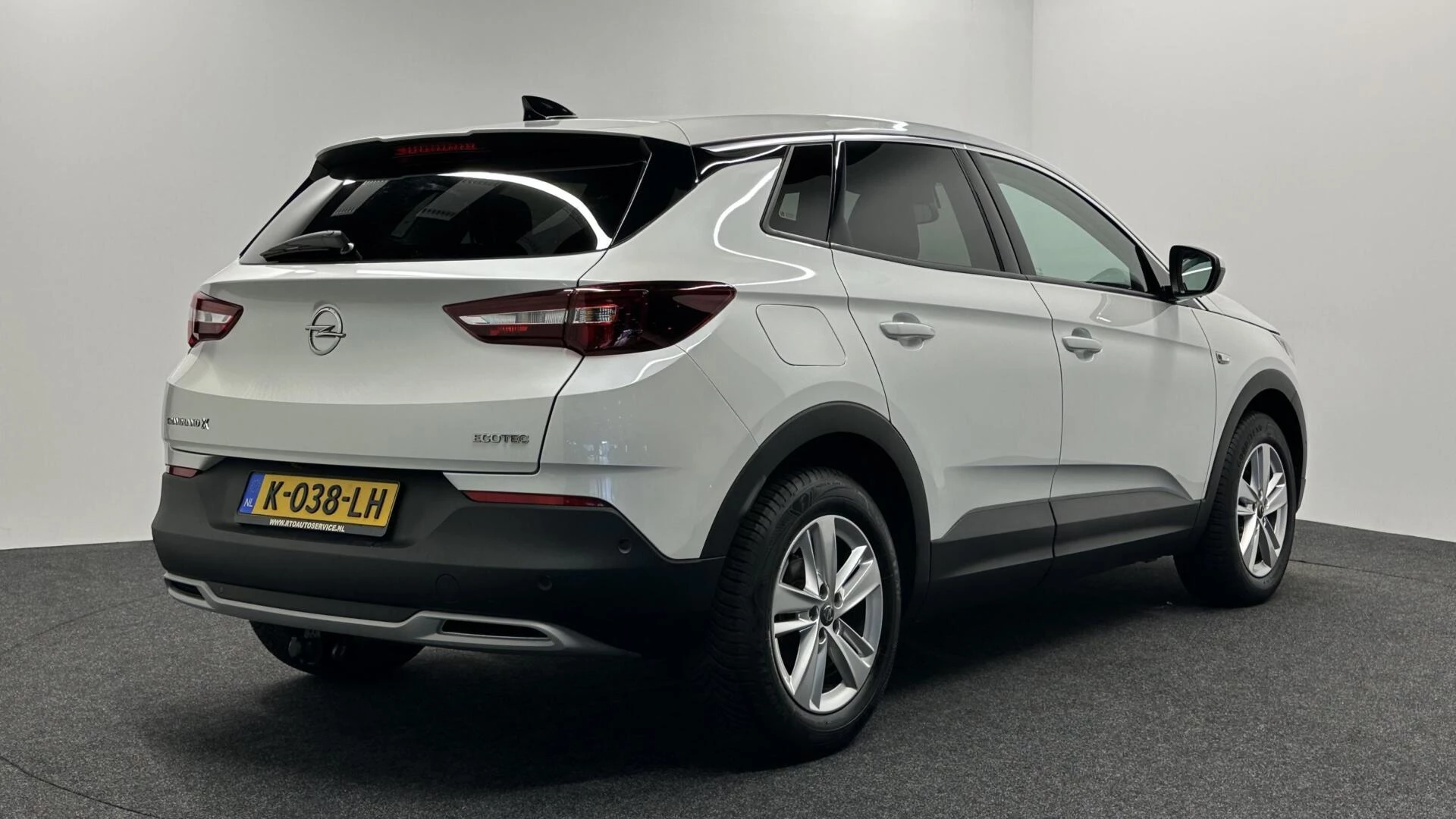 Hoofdafbeelding Opel Grandland X