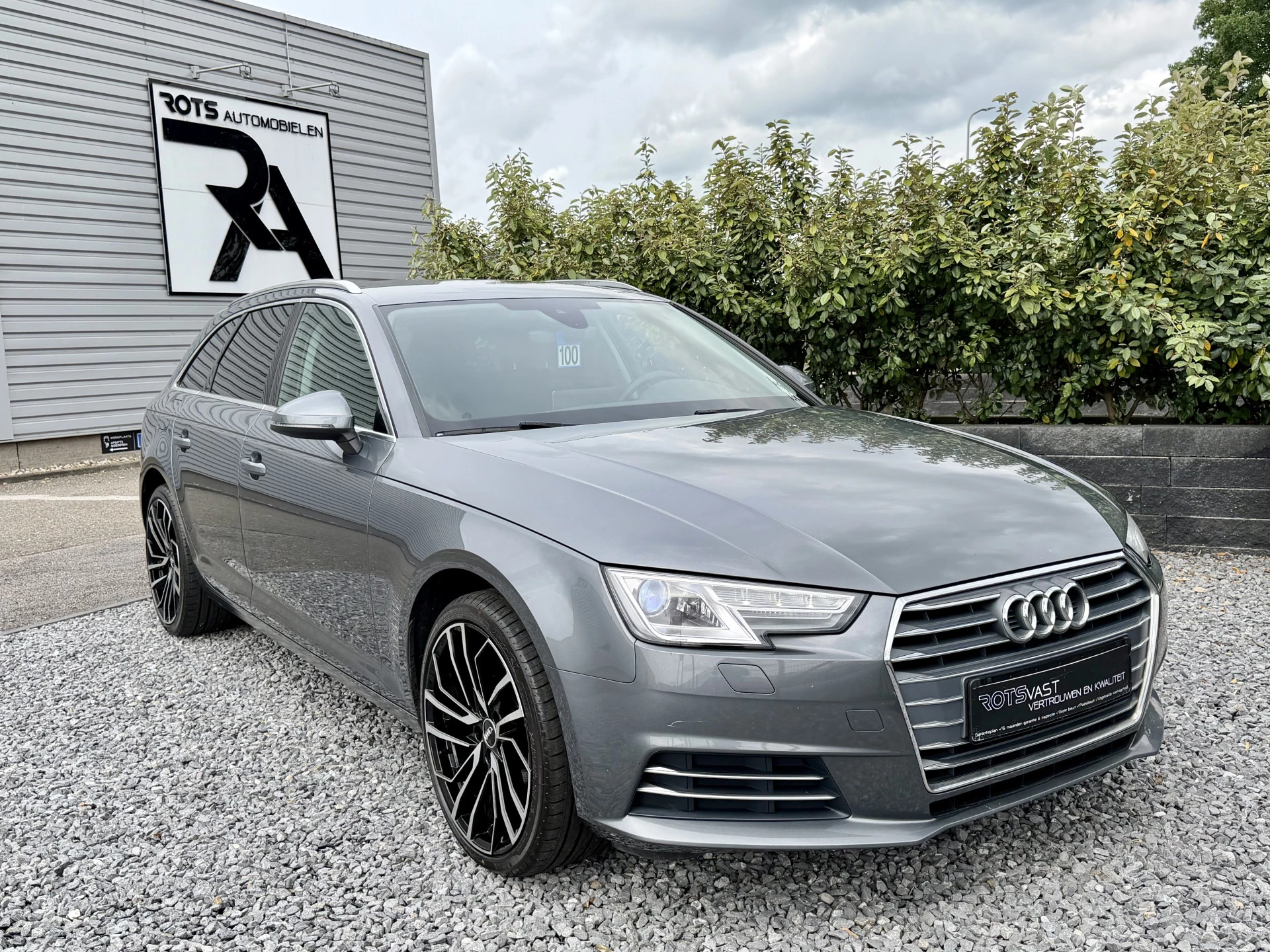 Hoofdafbeelding Audi A4