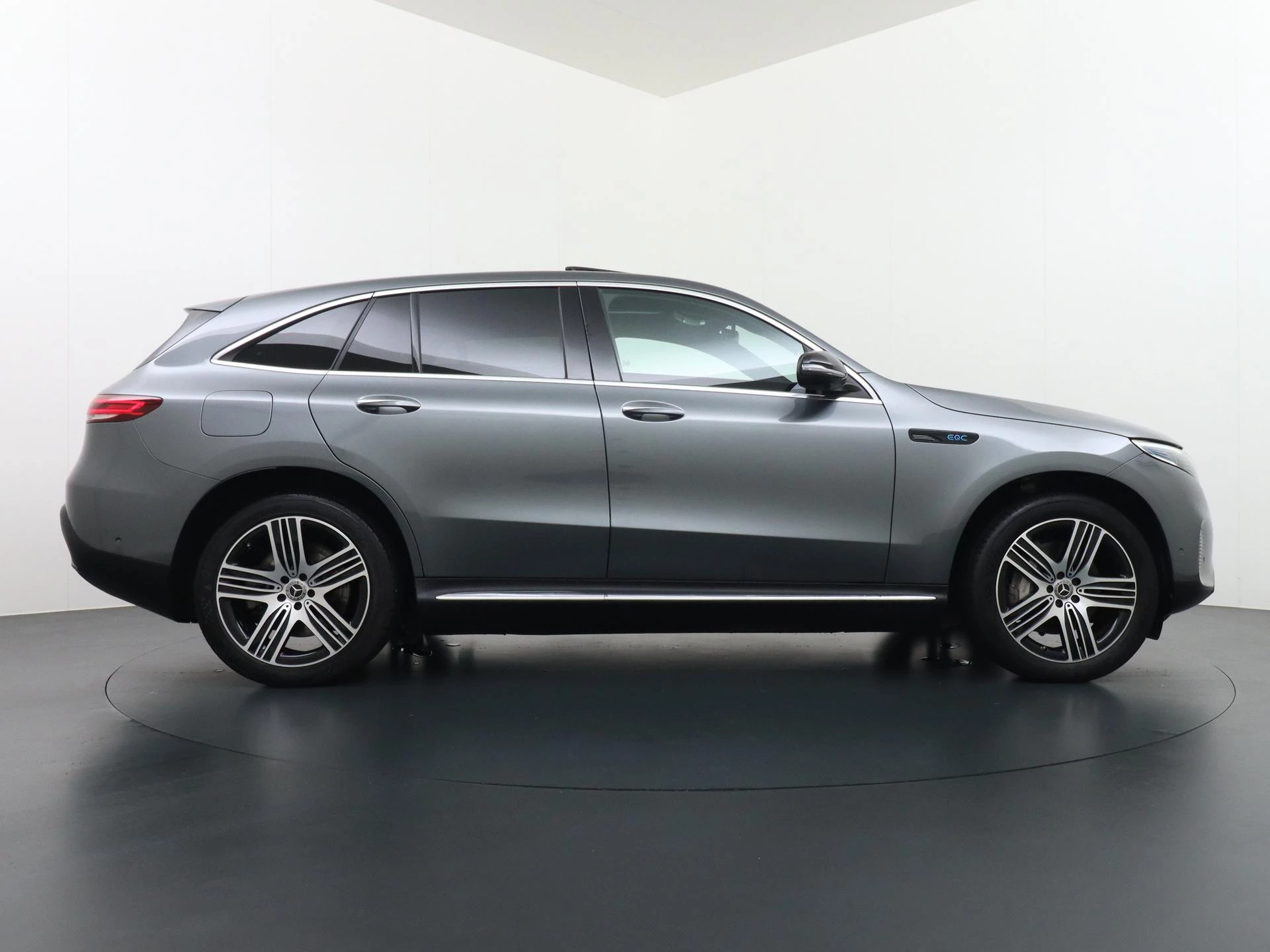 Hoofdafbeelding Mercedes-Benz EQC