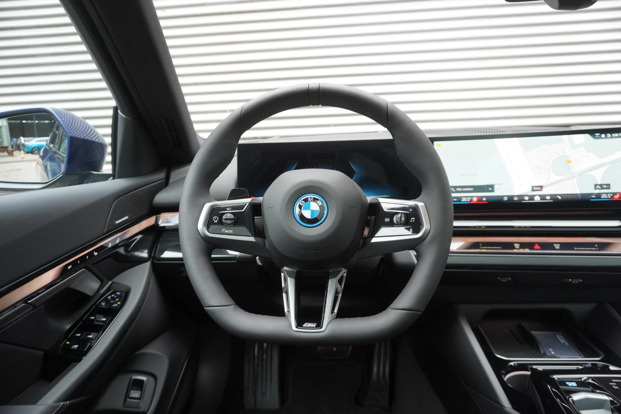 Hoofdafbeelding BMW i5