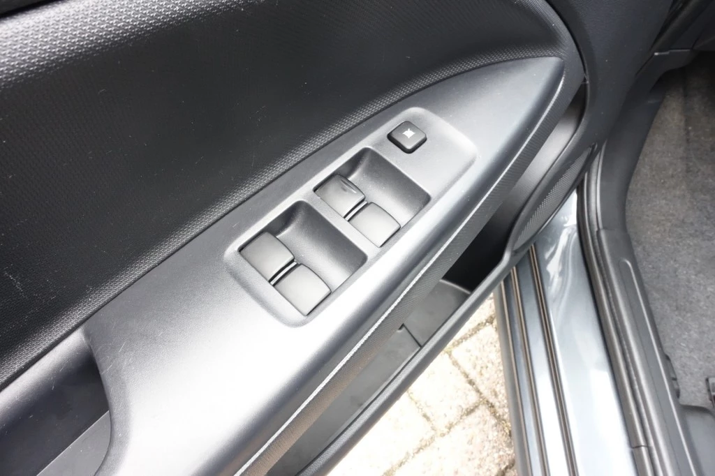 Hoofdafbeelding Mitsubishi Space Star