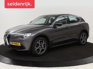 Hoofdafbeelding Alfa Romeo Stelvio Alfa Romeo Stelvio 2.0 T Q4 Super | Camera | Sportstoelen | Xenon |  Navigatie | Elektrische achterklep | Cruise control