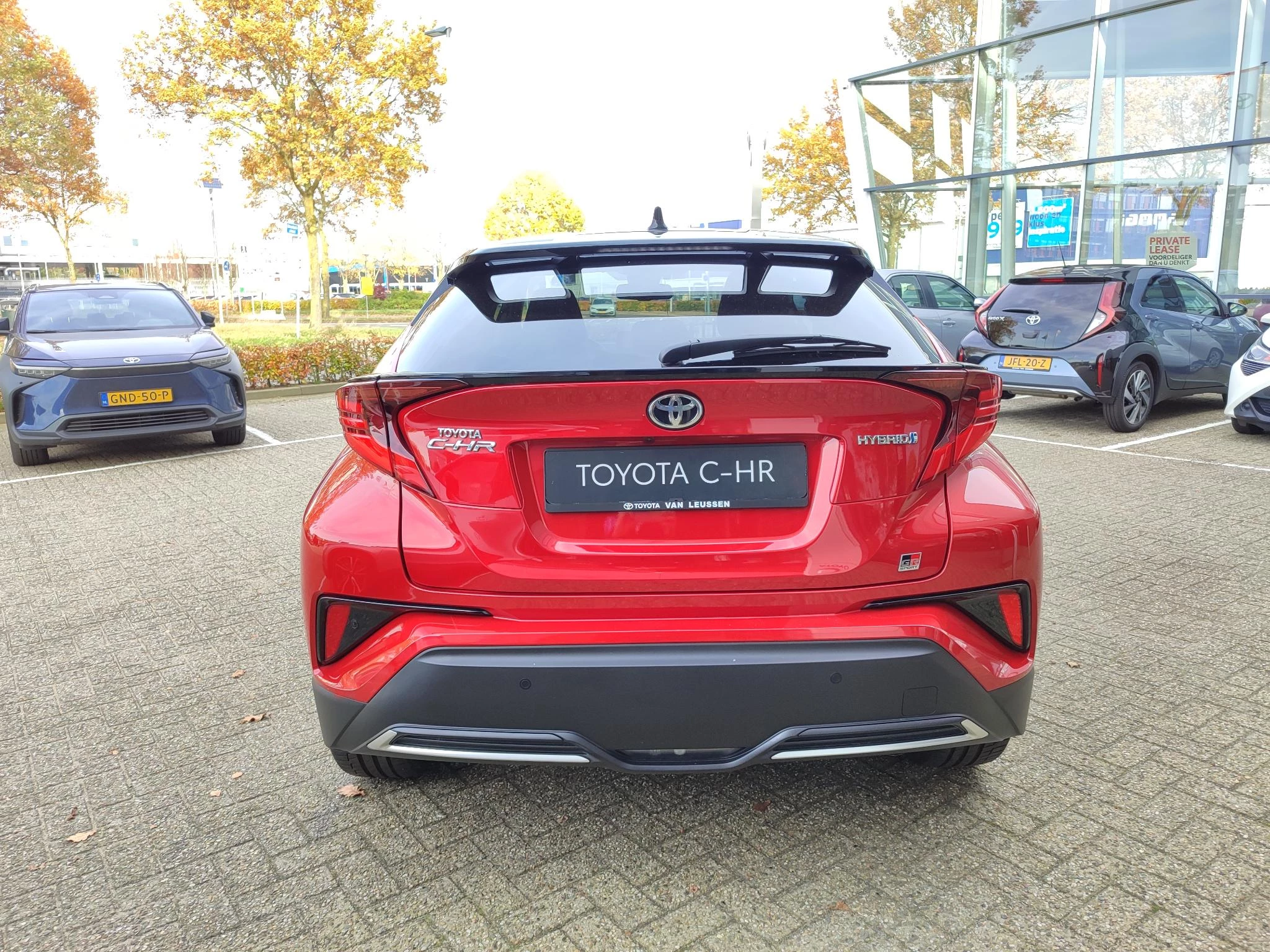 Hoofdafbeelding Toyota C-HR