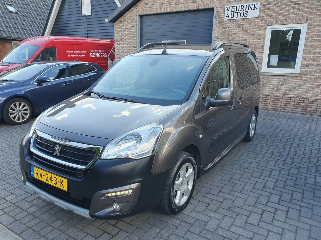 Hoofdafbeelding Peugeot Partner