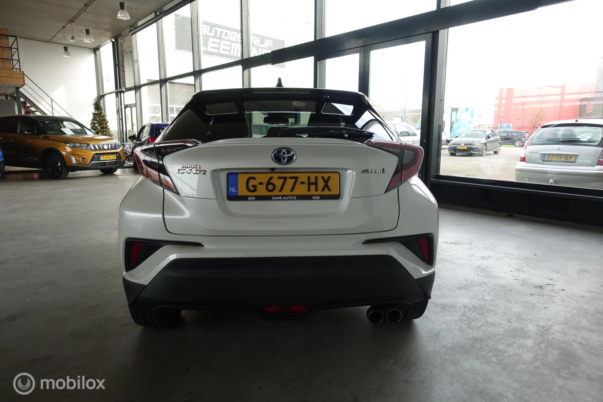Hoofdafbeelding Toyota C-HR