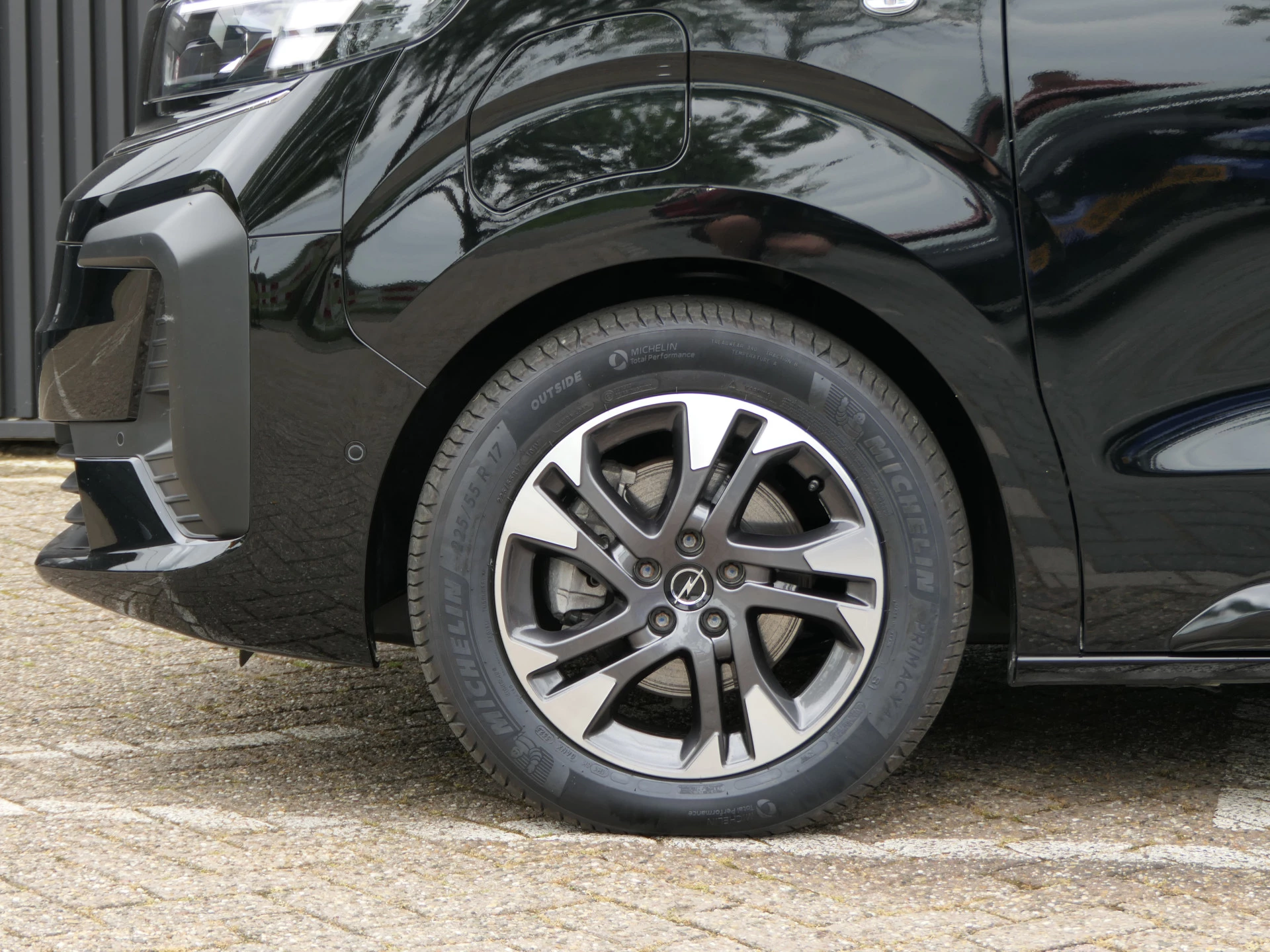Hoofdafbeelding Opel Zafira e-Life