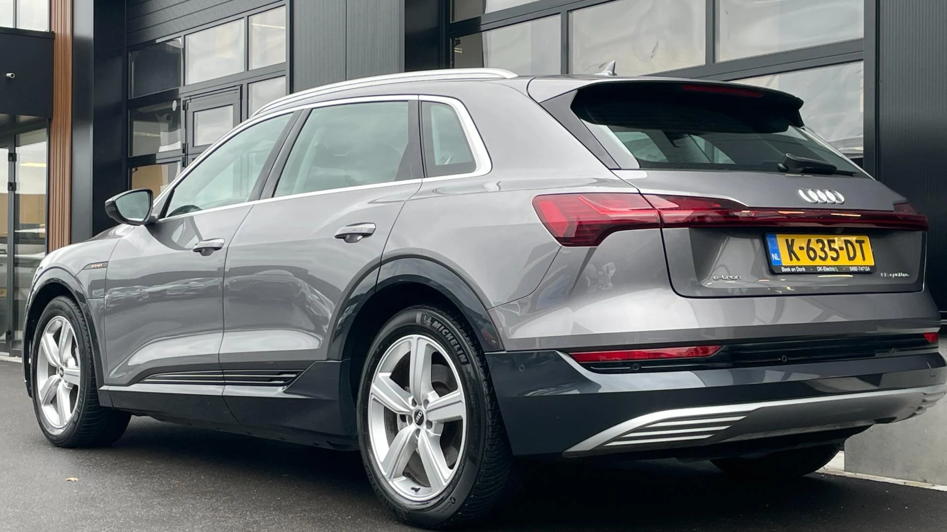 Hoofdafbeelding Audi e-tron