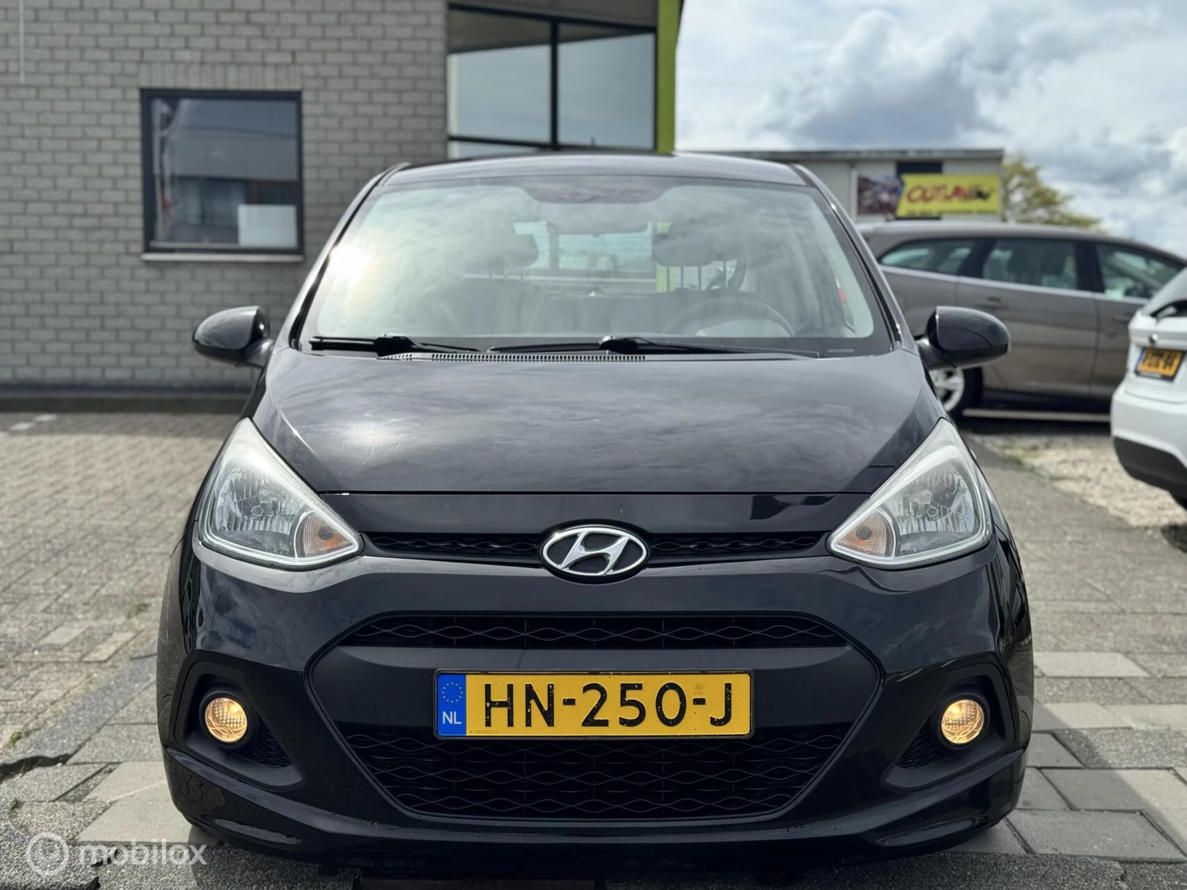 Hoofdafbeelding Hyundai i10