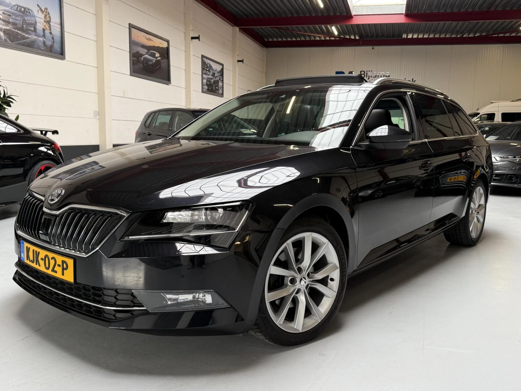 Hoofdafbeelding Škoda Superb