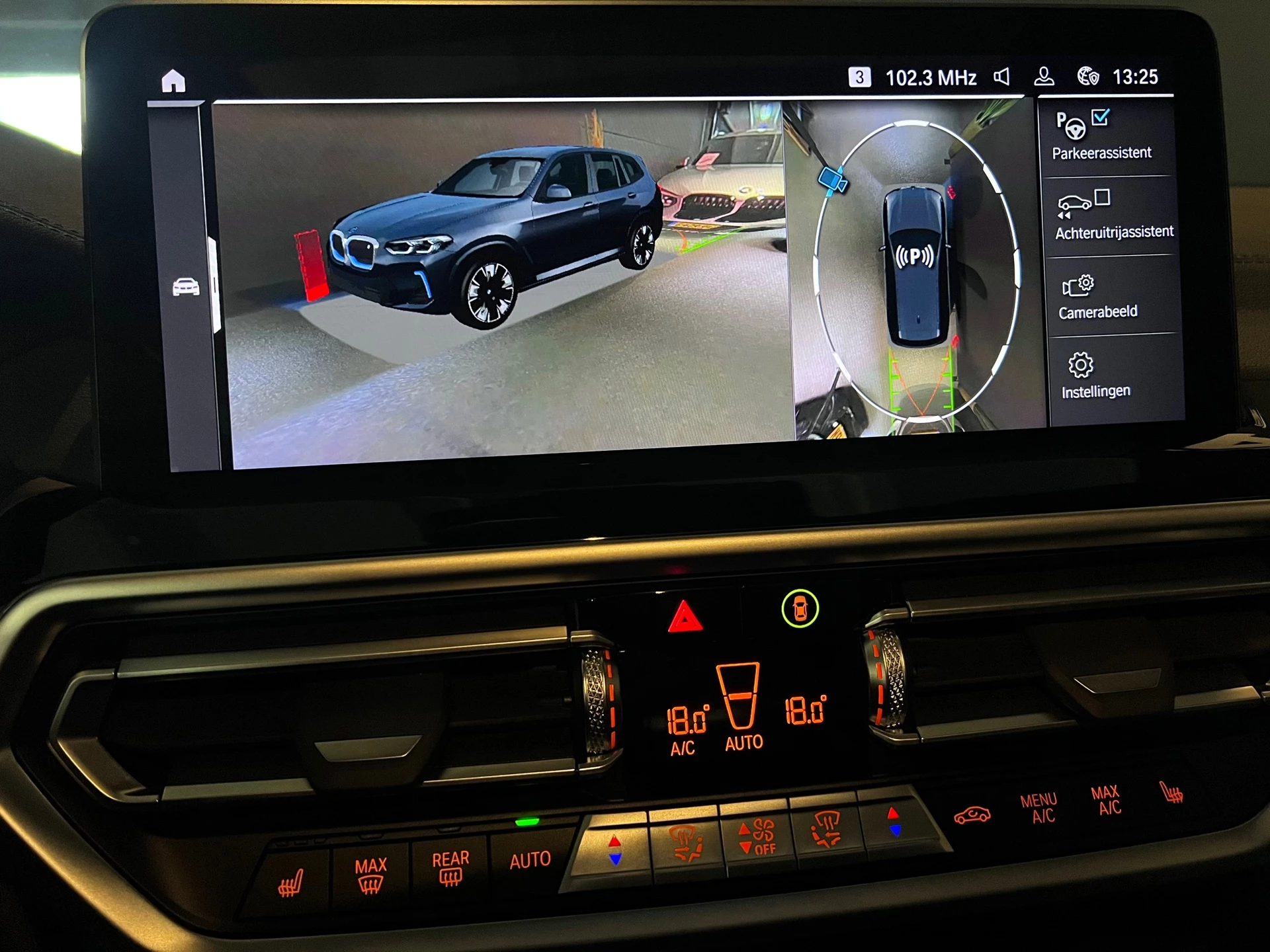 Hoofdafbeelding BMW iX3