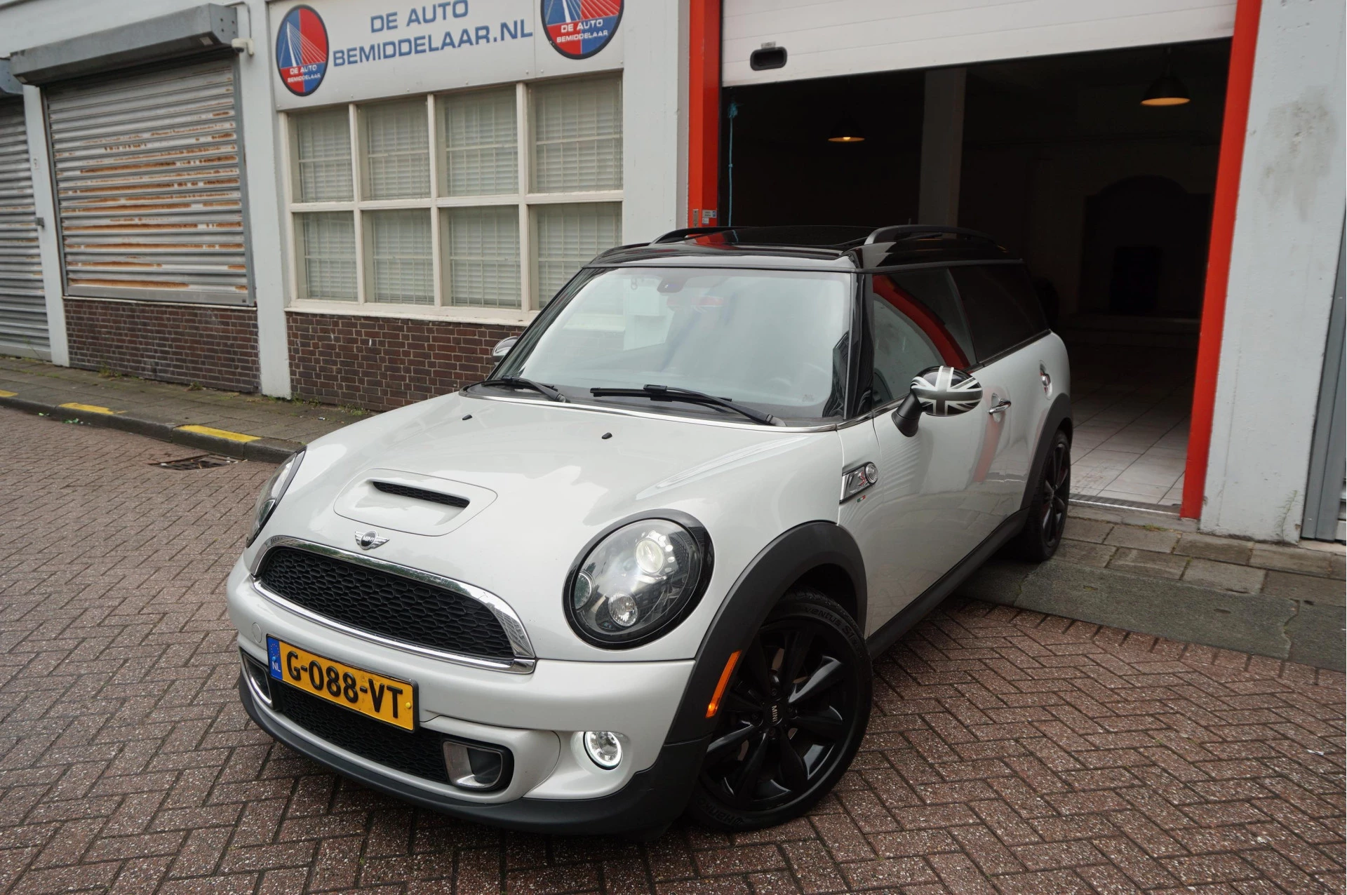 Hoofdafbeelding MINI Cooper S