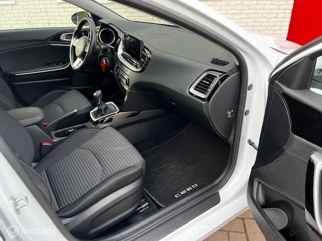 Hoofdafbeelding Kia Ceed