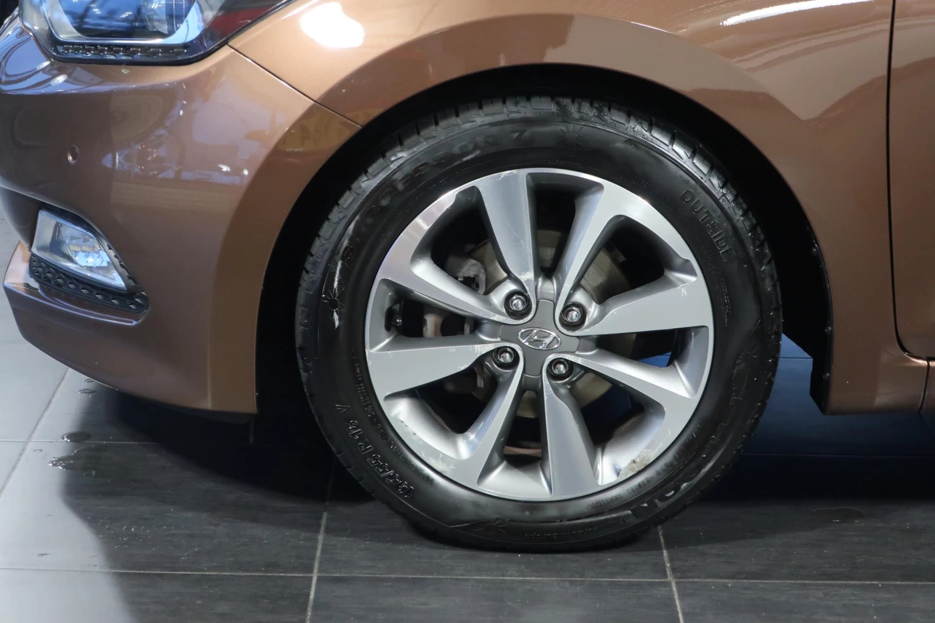 Hoofdafbeelding Hyundai i20