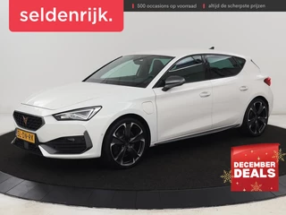 Cupra Leon 1.4 eHybrid VZ | 245pk | Stoelverwarming | Carplay | Camera | Sfeerverlichting | Navigatie | Adaptive cruise | Keyless | Sportstoelen | 19'' | Full LED | Stuurverwarming | PHEV | Plug In
