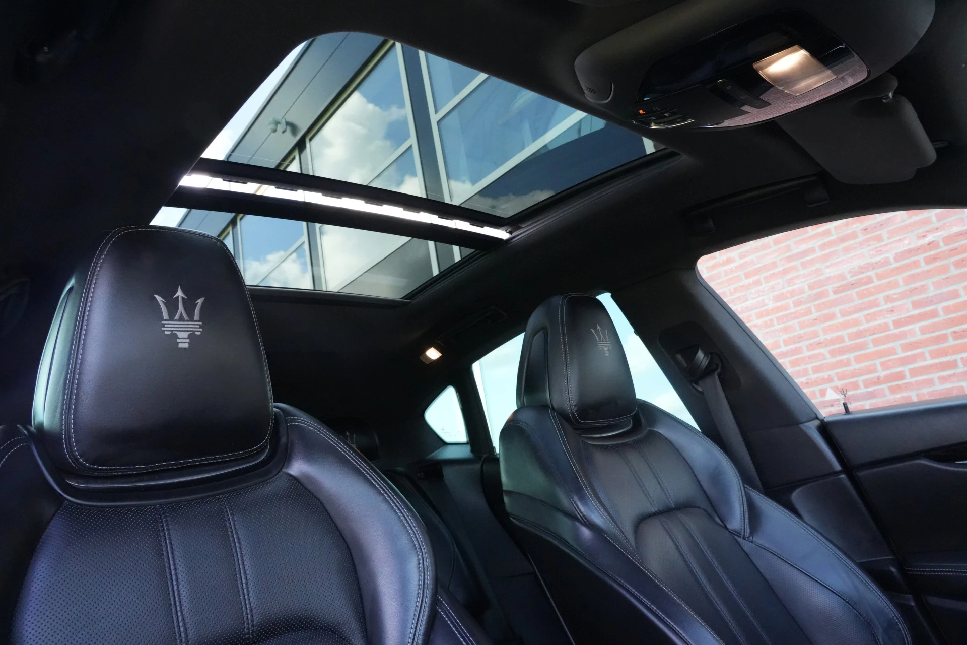 Hoofdafbeelding Maserati Levante