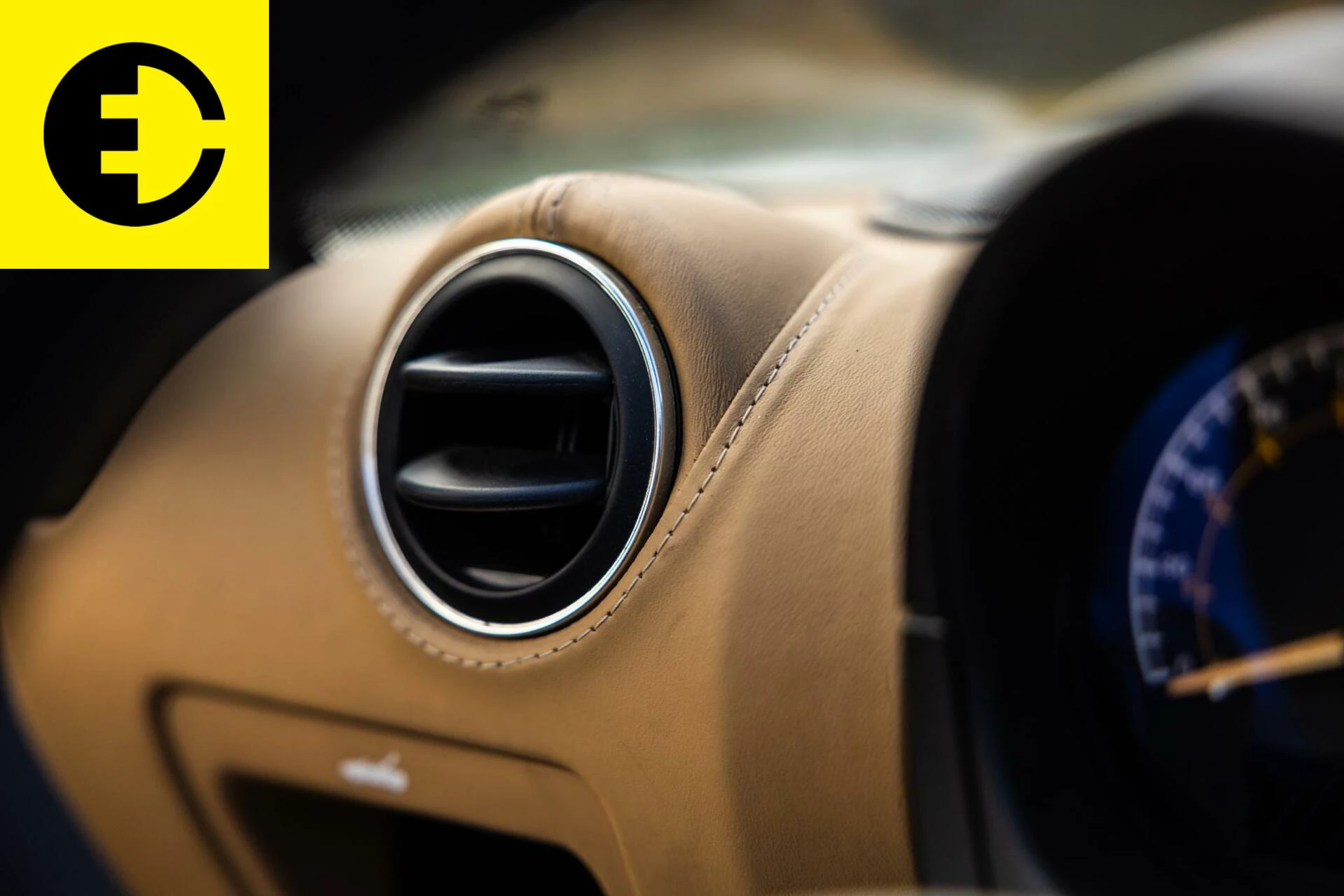 Hoofdafbeelding Tesla Roadster