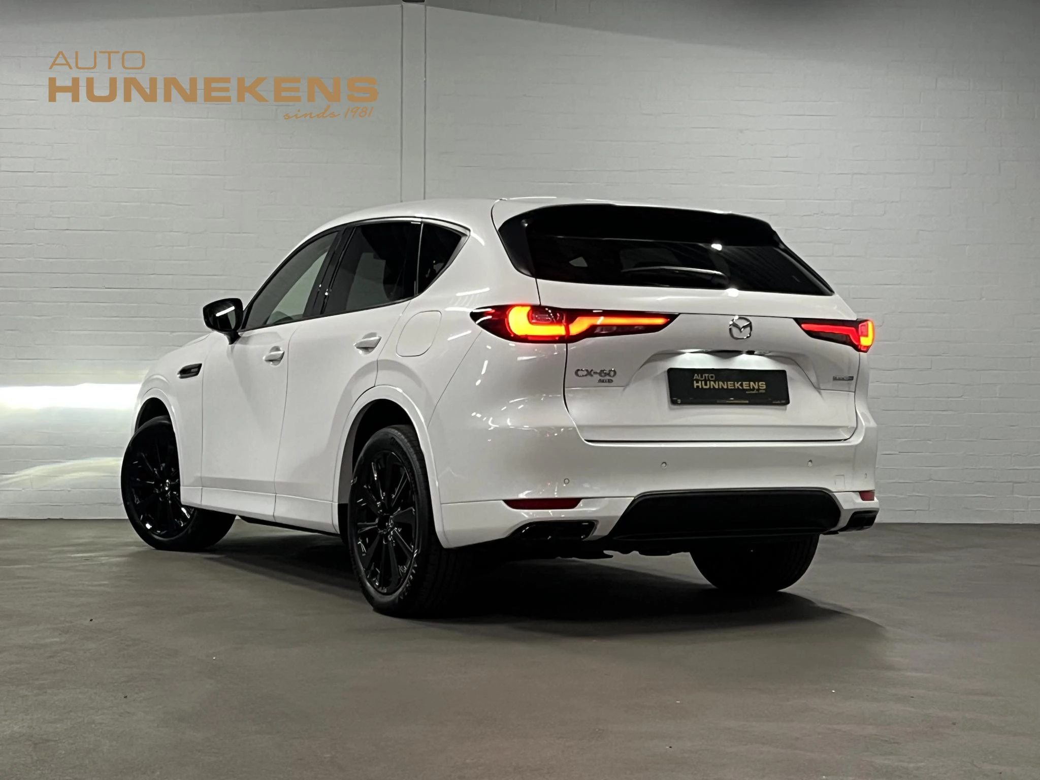 Hoofdafbeelding Mazda CX-60