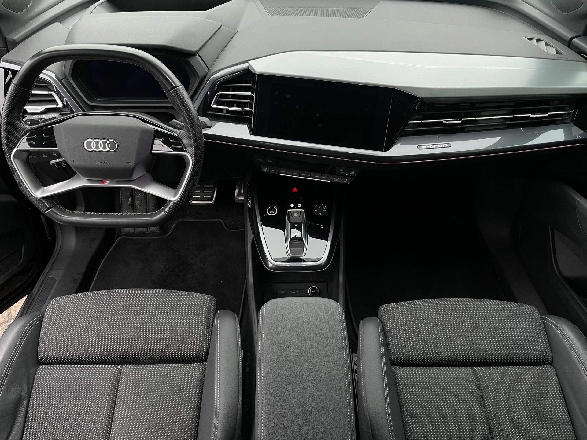 Hoofdafbeelding Audi Q4 e-tron