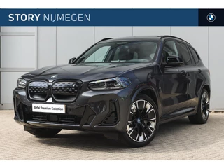 Hoofdafbeelding BMW iX3 BMW iX3 High Executive / Trekhaak / Sportstoelen / Adaptieve LED / Head-Up / Comfort Access / Gesture Control / Adaptief onderstel