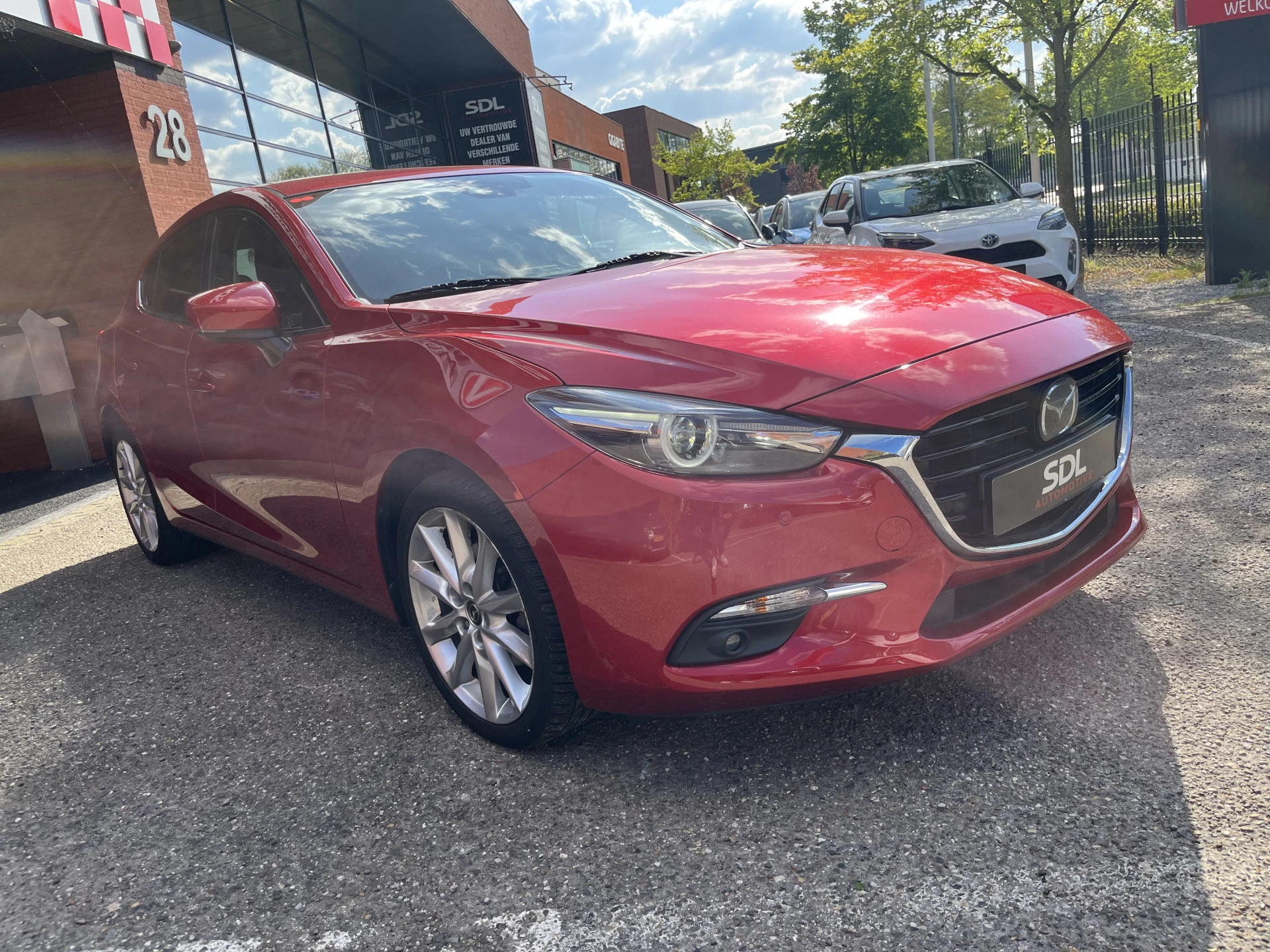 Hoofdafbeelding Mazda 3