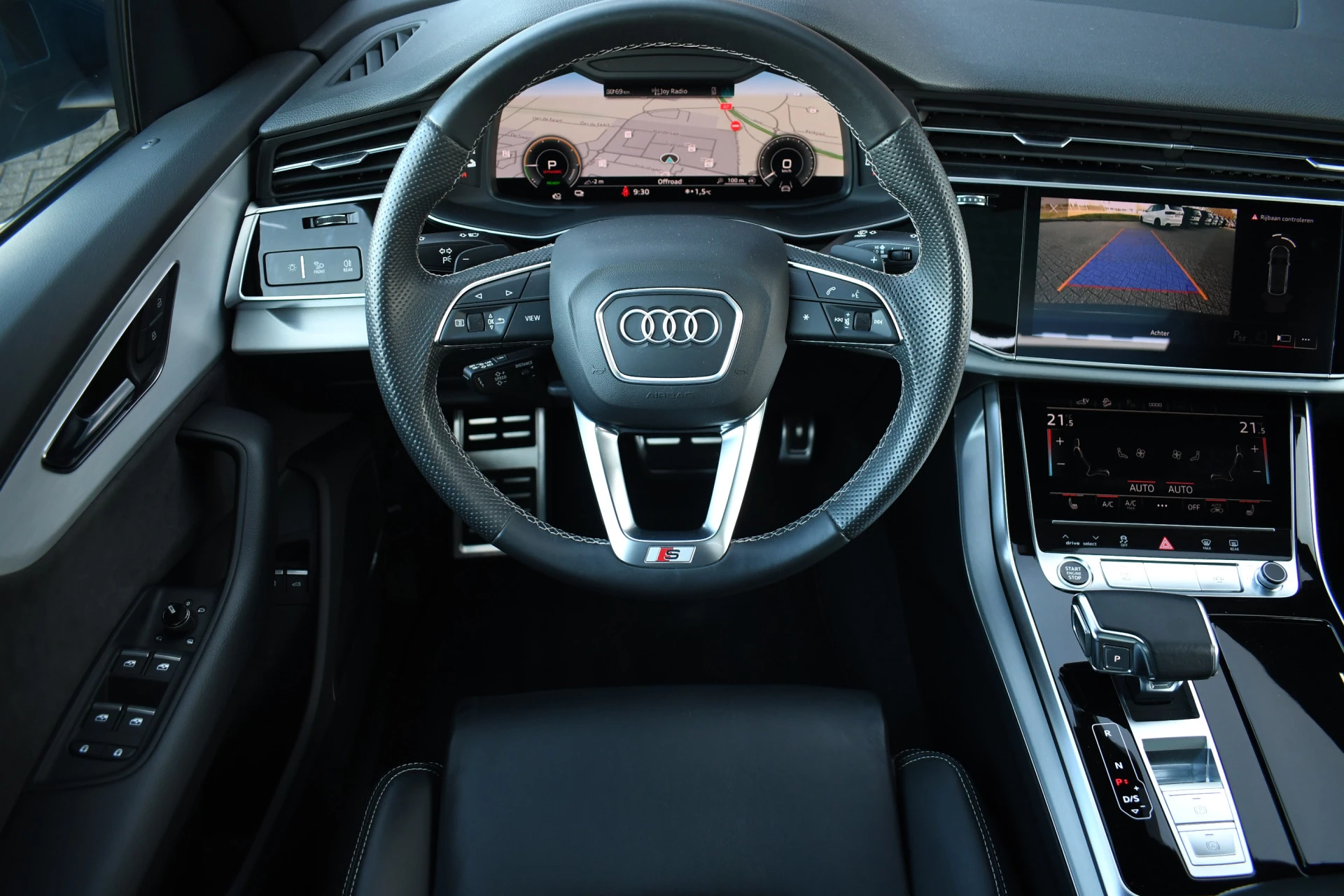 Hoofdafbeelding Audi Q8