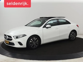 Mercedes-Benz A-klasse 180 Business Solution | Panoramadak |  Stoelverwarming | Full LED | Half leder | Widescreen | Navigatie | Park Assist | Cruise control | Camera | Bluetooth | Climate control