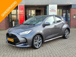 Toyota Yaris 1.5 Hybrid EXECUTIVE LEER JBL-AUDIO 17'' LM-VELGEN HEAD-UP BLIND SPOT APPLE/ANDROID LED KEYLESS CAMERA BLUETOOTH PRIVACY GLASS