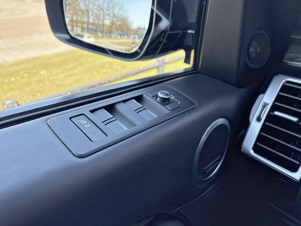 Hoofdafbeelding Land Rover Discovery