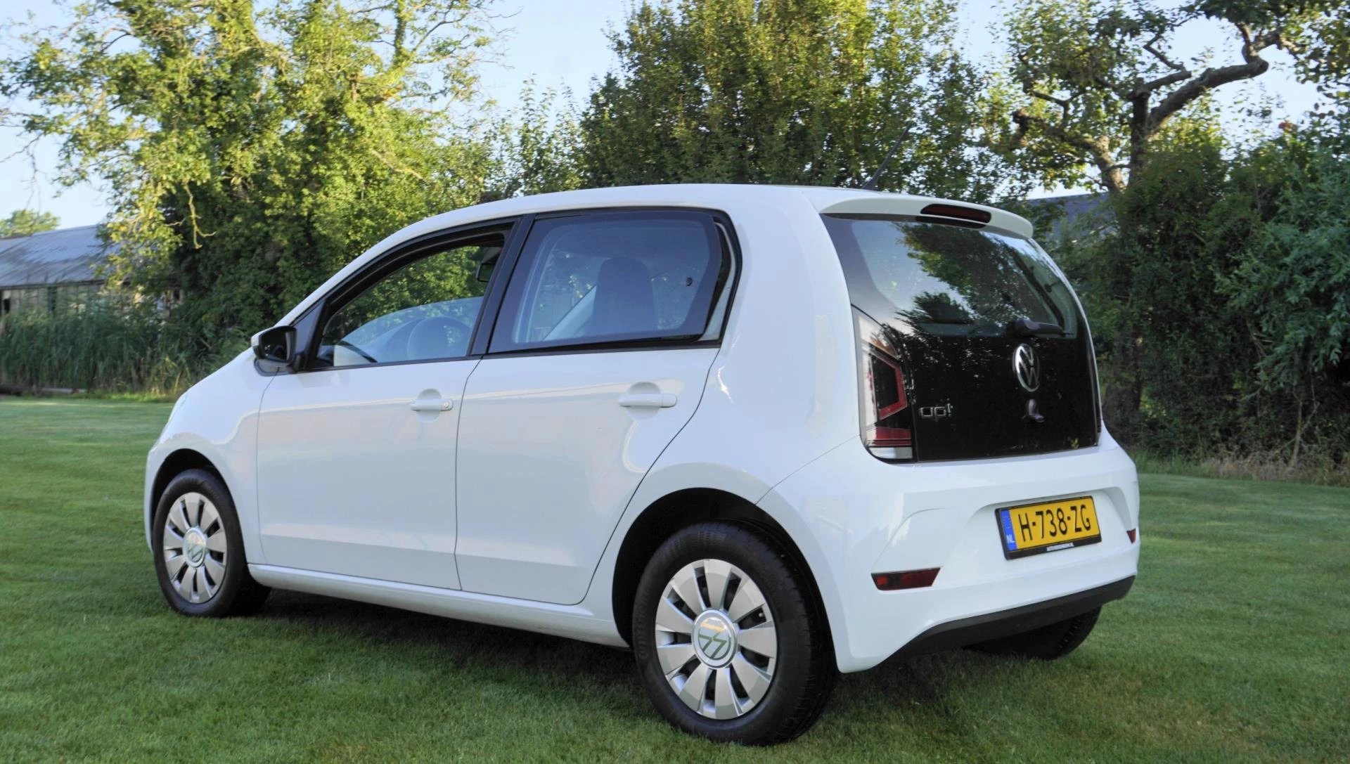 Hoofdafbeelding Volkswagen up!