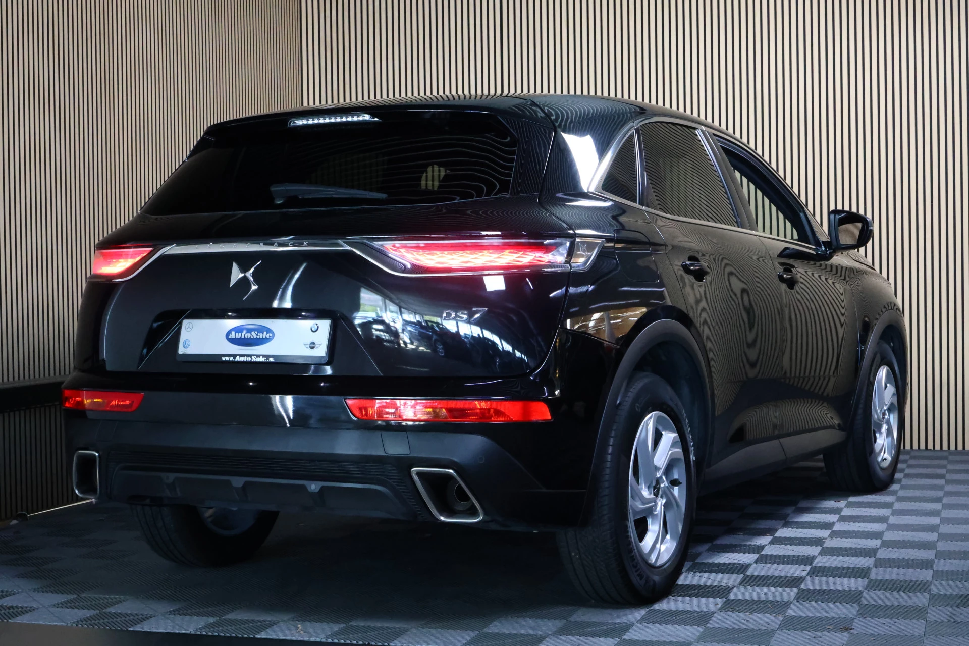 Hoofdafbeelding DS DS 7