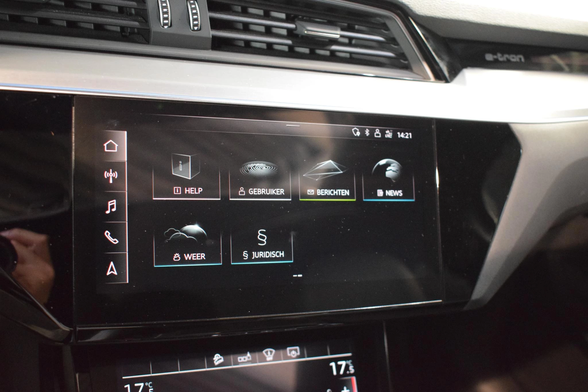 Hoofdafbeelding Audi e-tron