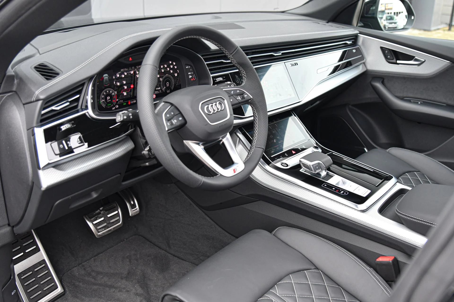 Hoofdafbeelding Audi Q8