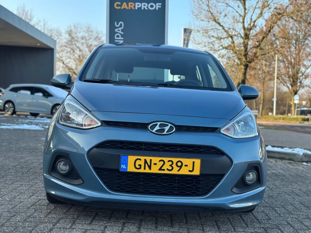 Hoofdafbeelding Hyundai i10