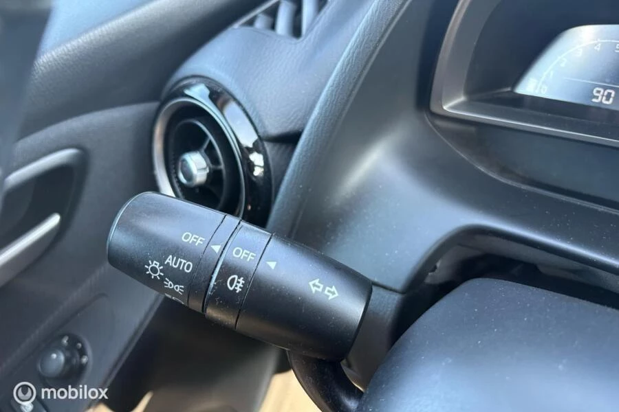 Hoofdafbeelding Mazda 2