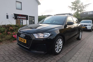 Hoofdafbeelding Audi A1 Sportback Audi A1 Sportback 30 TFSI Pro Line S Aut NAVIGATIE|VIRTUAL COCKPIT|RIJSTROOK|PDC|DEALER ONDERHOUDEN