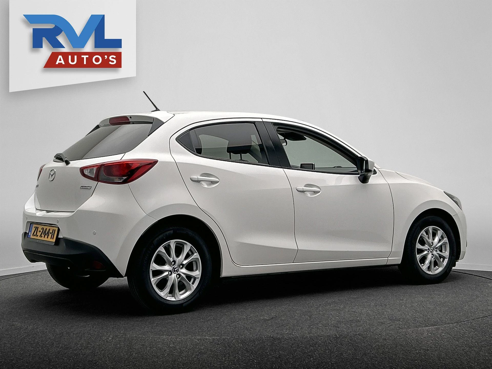 Hoofdafbeelding Mazda 2