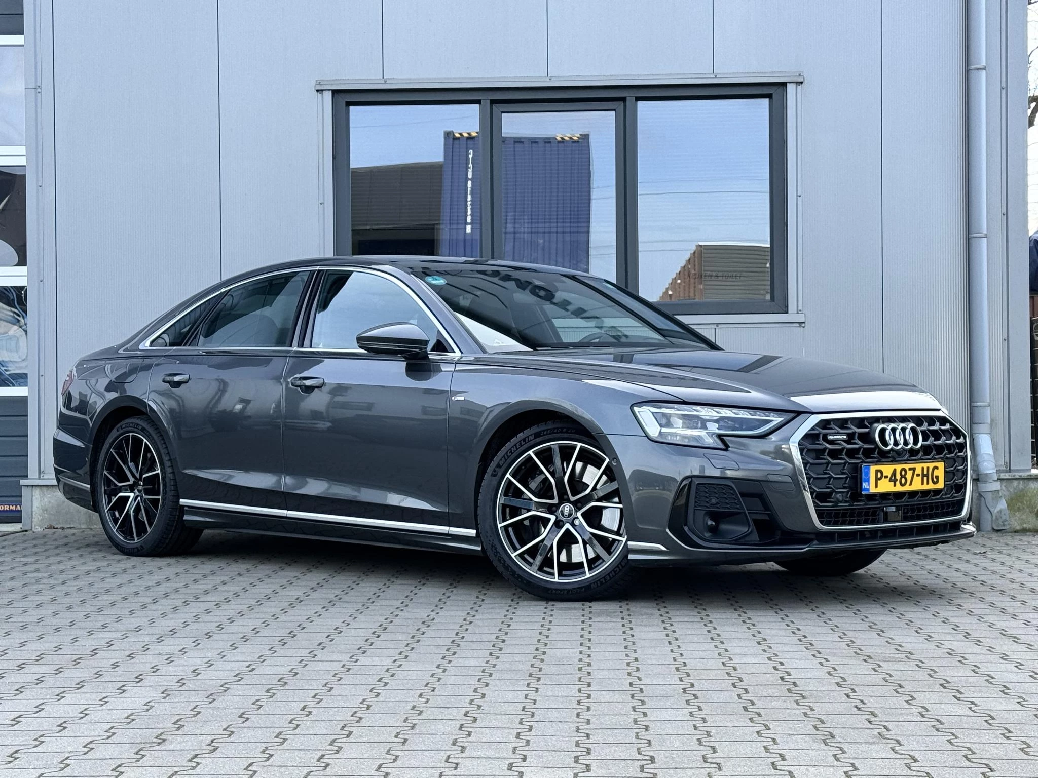 Hoofdafbeelding Audi A8